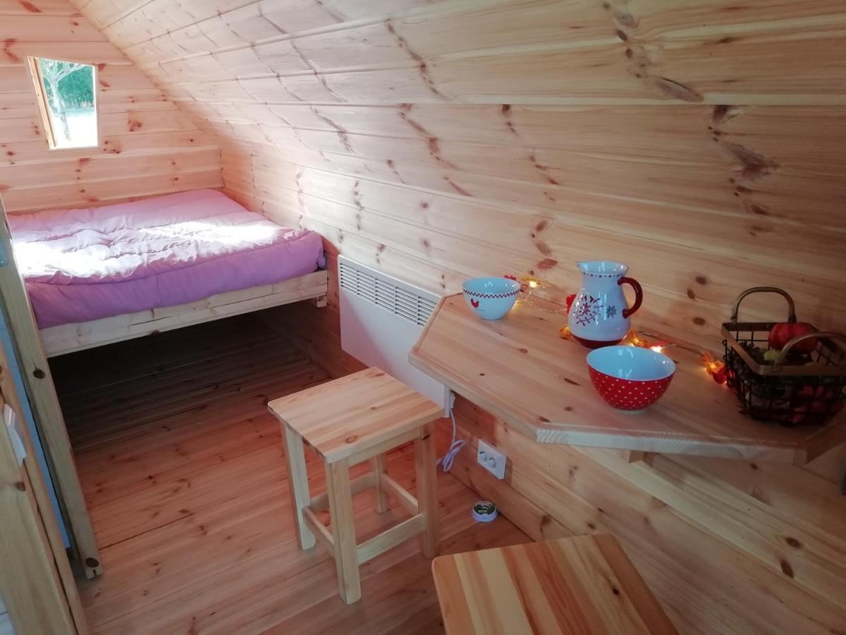 Apartmán Les Cabanes Magiques De Mariegillou Avrilly Exteriér fotografie